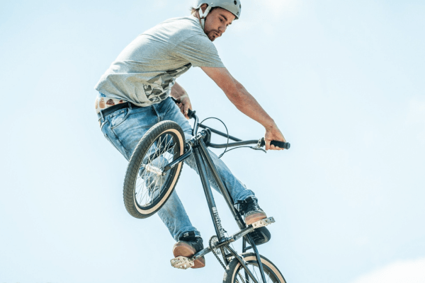 Como Melhorar Seu Equilíbrio no BMX: Dicas Práticas para Dominar o Guidão